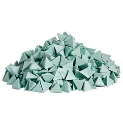 Наполнитель для галтовки OTEC PM 10 V2098 пластик пирамида зеленая (шлиф/полир)   - фото 17255